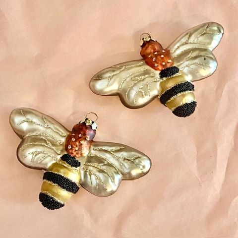 Vintage Glass Xmas Ornaments - Bee Lge